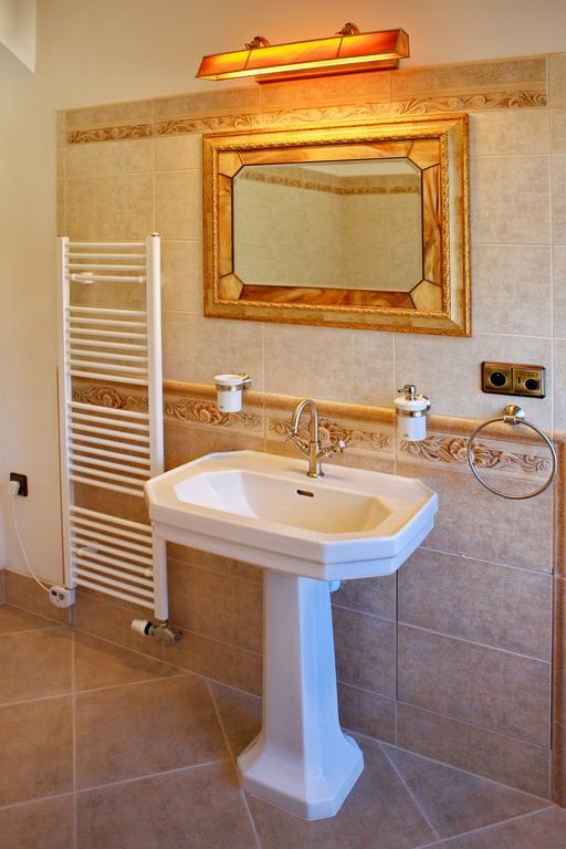Vila Magnolia Banská Štiavnica Zimmer foto
